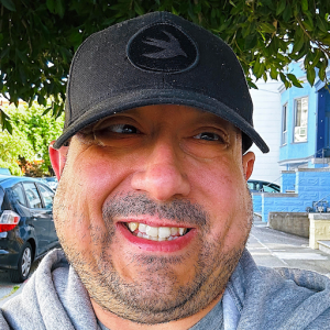 Steven Aquino headshot